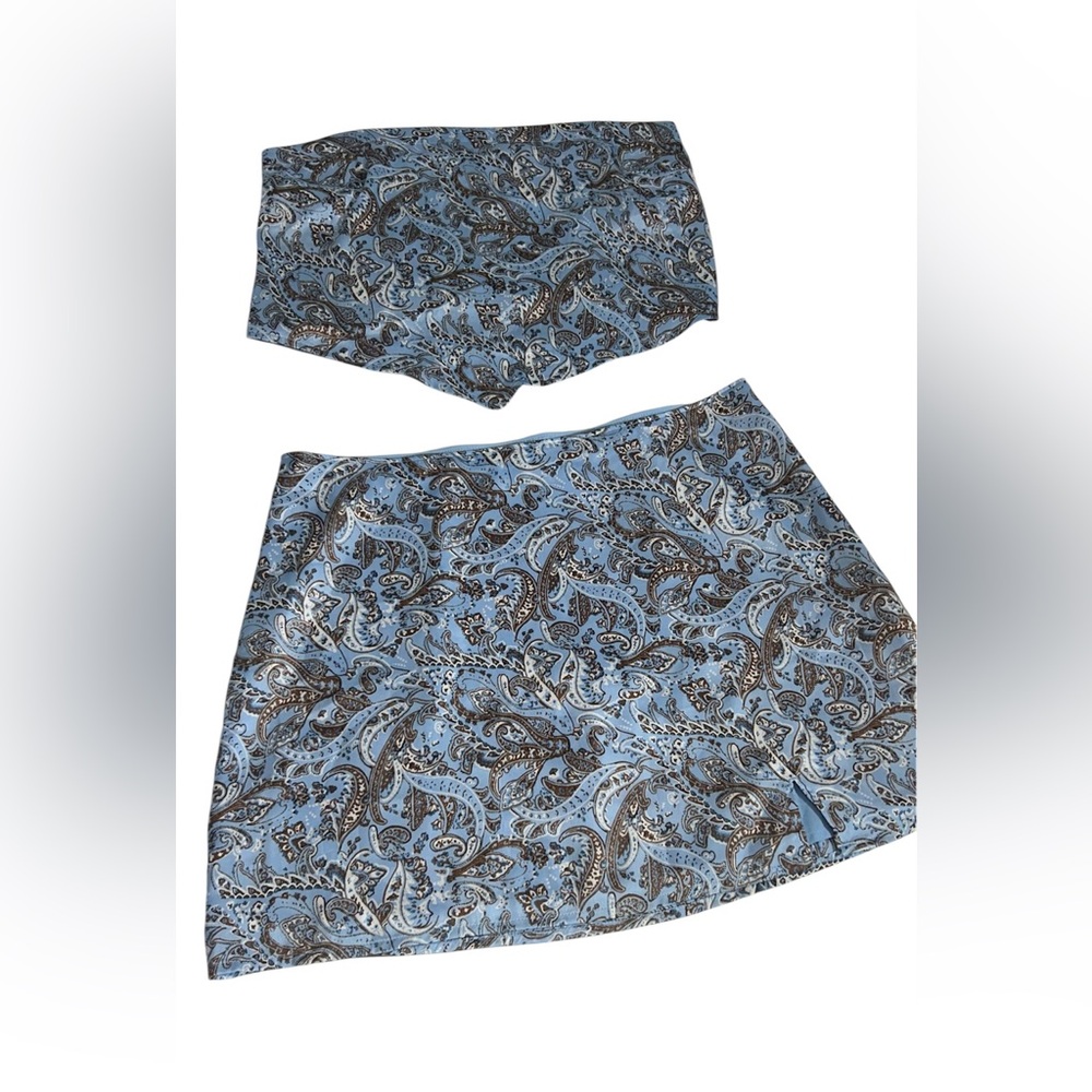 Hollister Blue Paisley Skirt Set